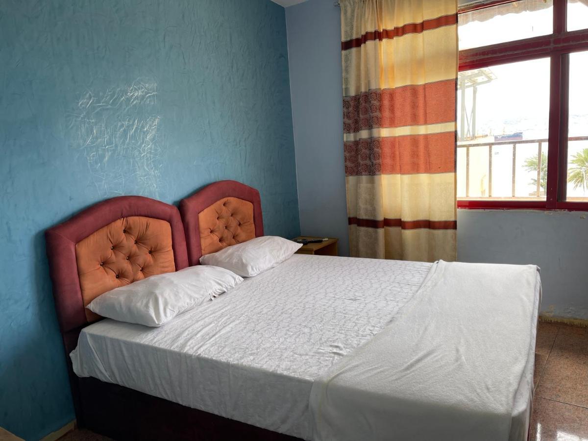 فندق شاطى القمر-Moon Beach Hotel Akaba Buitenkant foto