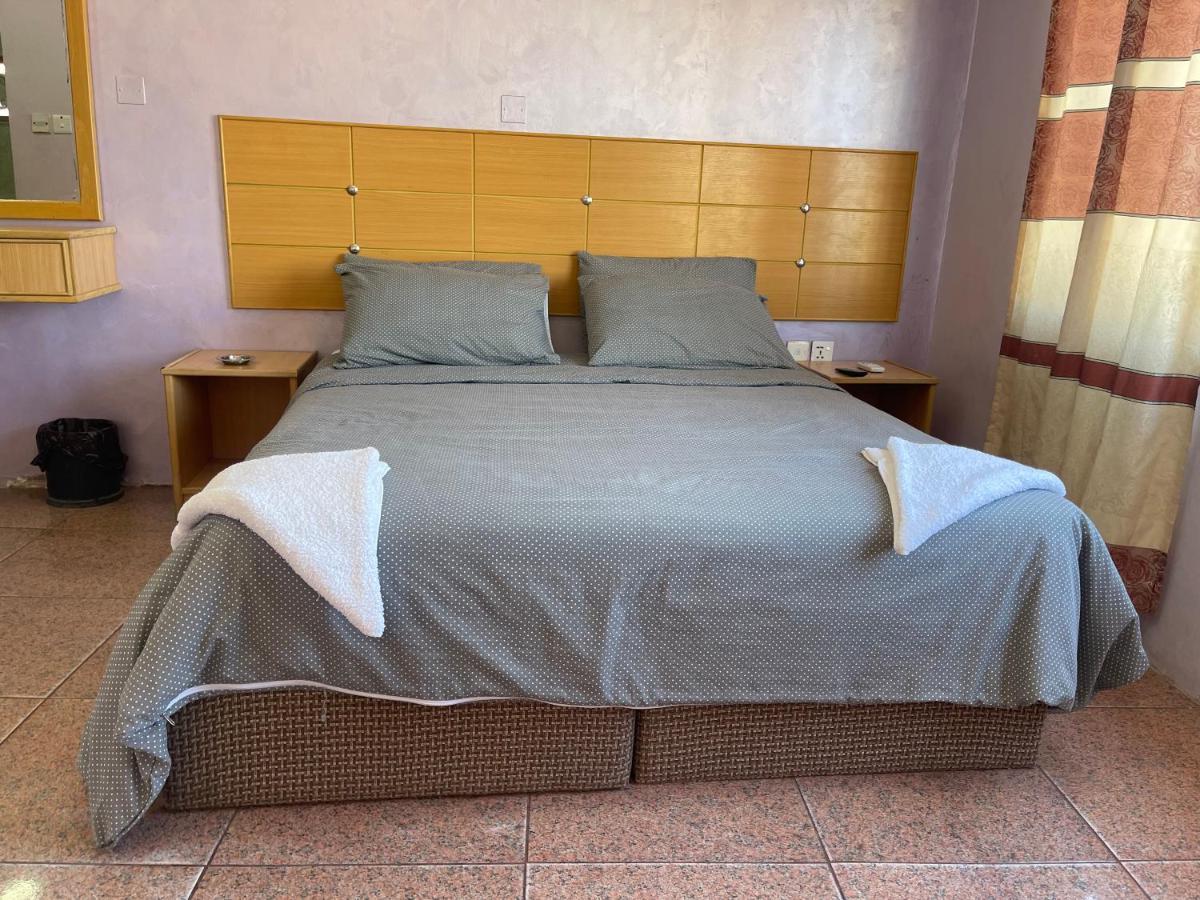 فندق شاطى القمر-Moon Beach Hotel Akaba Buitenkant foto